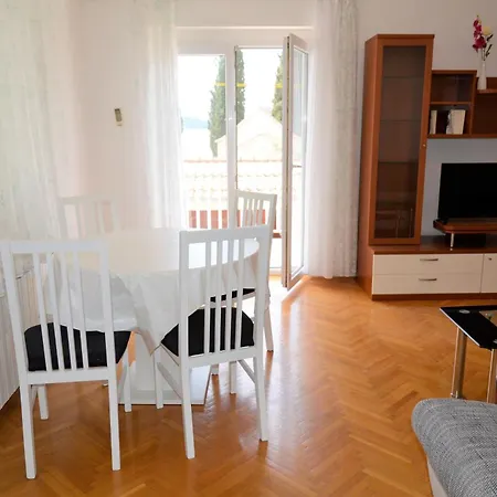 Grosse Mit Meerblick, Wenige Schritte Vom Entfernt شقة