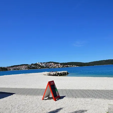 Grosse Mit Meerblick, Wenige Schritte Vom Entfernt